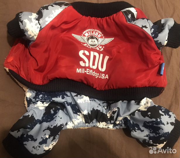 Продам хорошую, новую одежду, для собачек