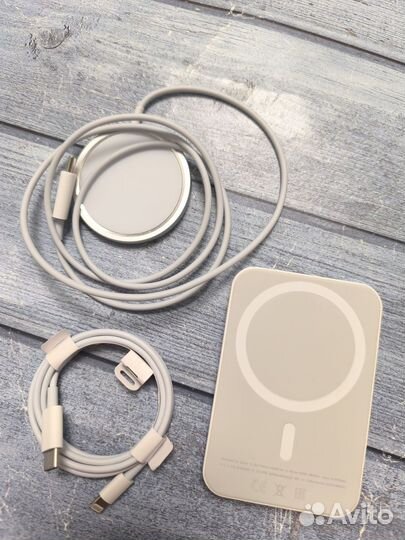 Зарядка на iPhone