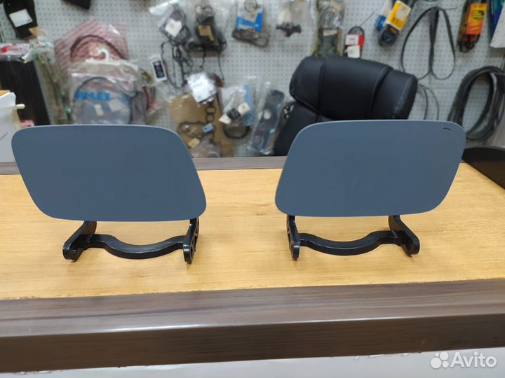 Крышка омывателя фар левая Audi A4 B8 07-12