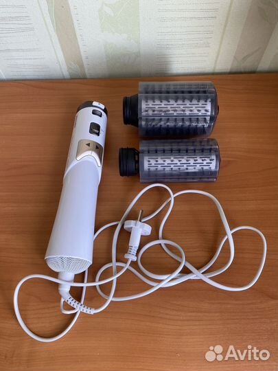 Фен щетка philips HP8665