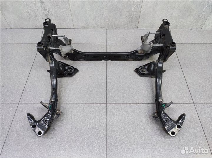 Подрамник передний Audi A6 C7 Allroad