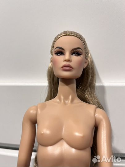 Integrity toys alejandra luna poppy parker