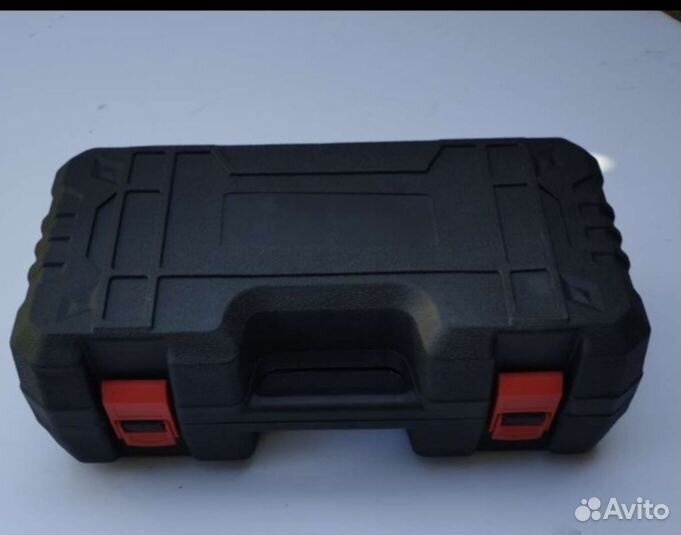 Садовая аккумуляторная цепная пила