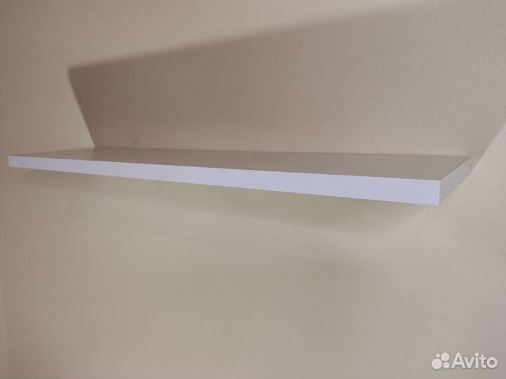 Полка настенная белая