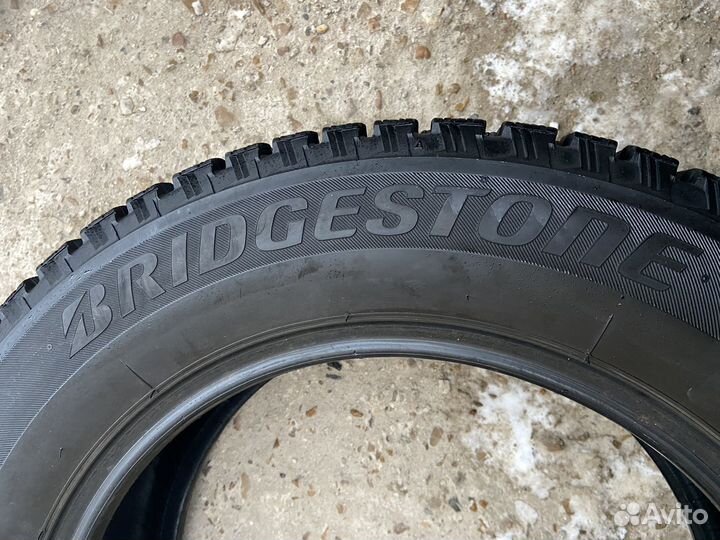 Bridgestone Blizzak Spike-01 195/65 R15
