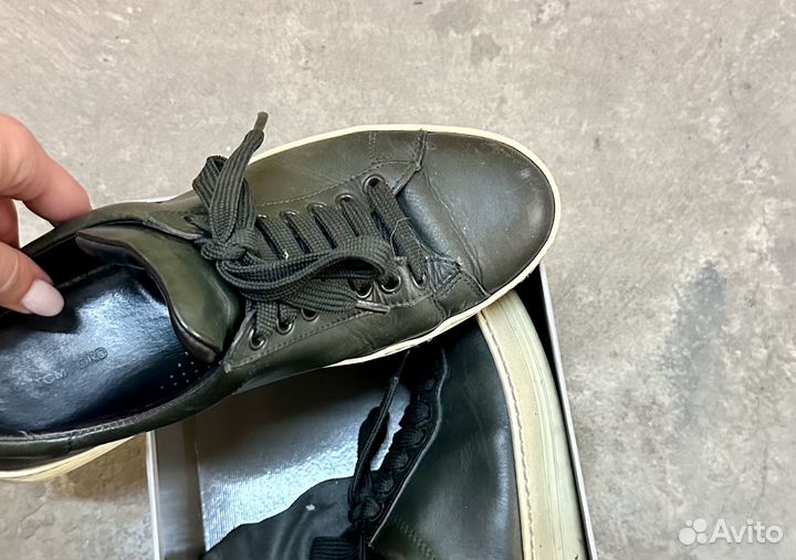 Кроссовки Tom Ford женские