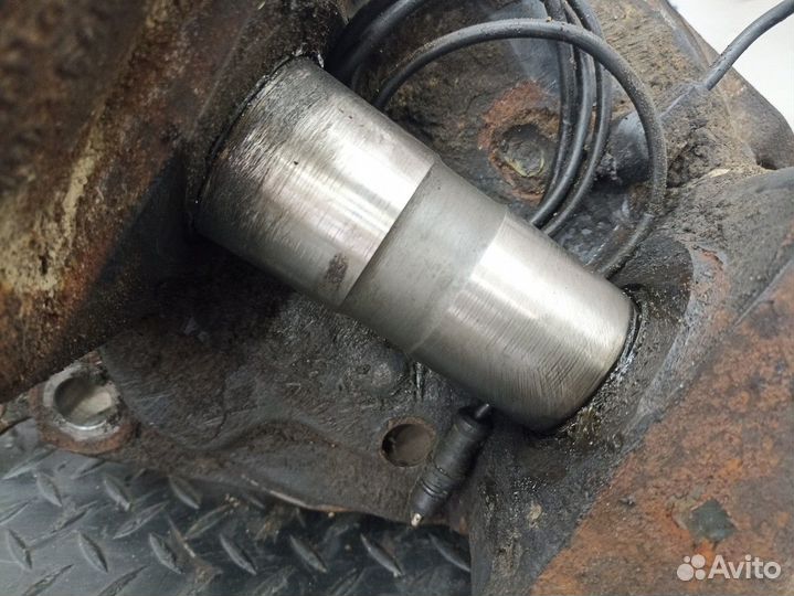 Кулак поворотный правый Iveco Stralis