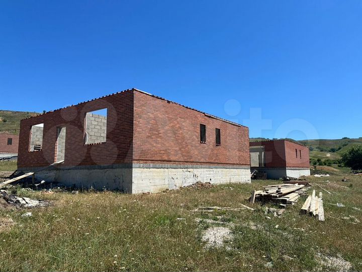 Дом 135 м² на участке 5 сот.