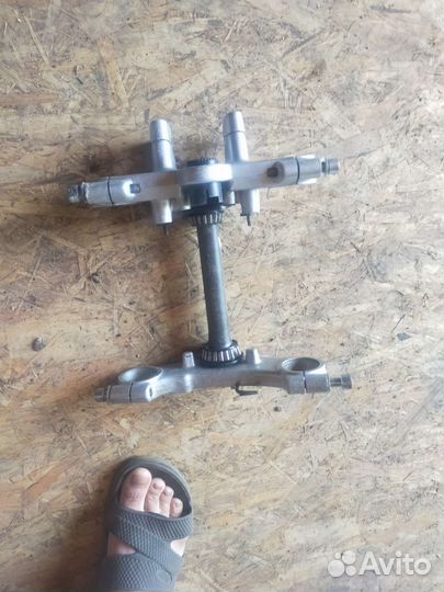 На мото Сузуки бандит рулевая траверса