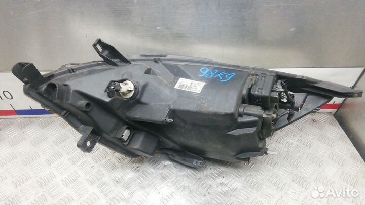 Фара Nissan Note E11 (2006-2013)