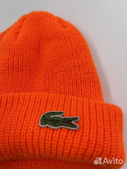 Шапка оранжевая Lacoste