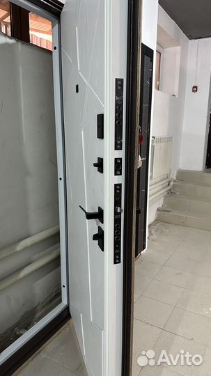 Дверь входная