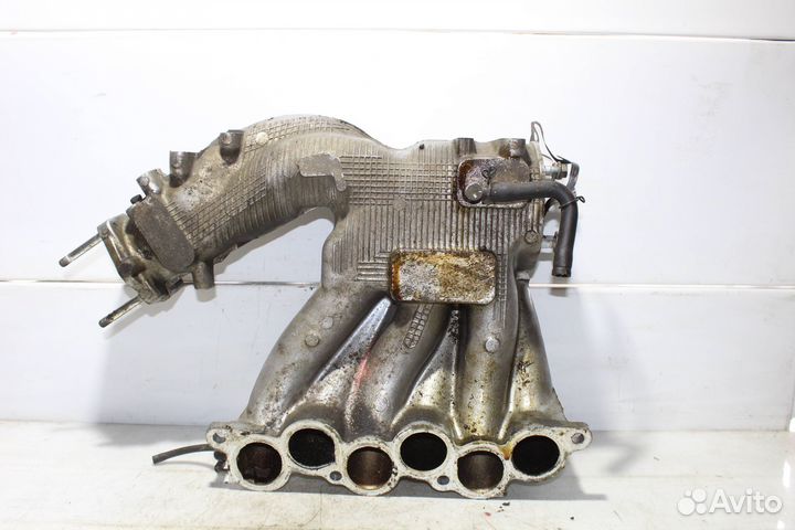 Коллектор впускной toyota windom 97* MCV21W 2MZ-FE