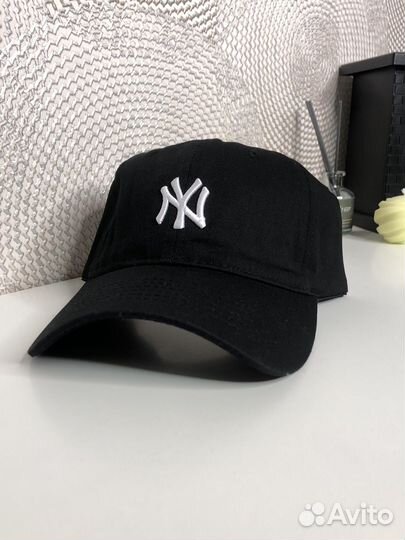 Кепка бейсболка new era