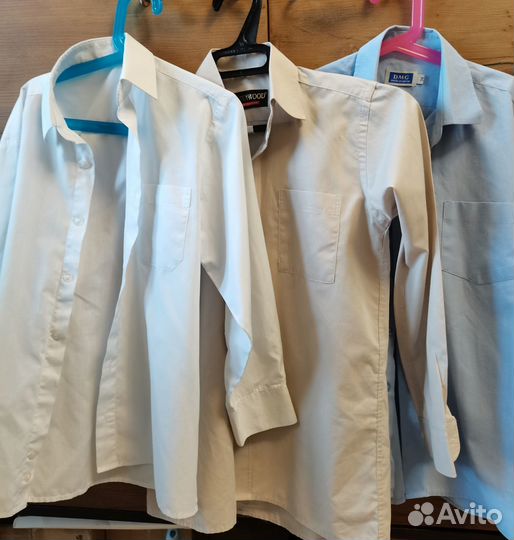 Рубашки 3 шт и жилетка 146