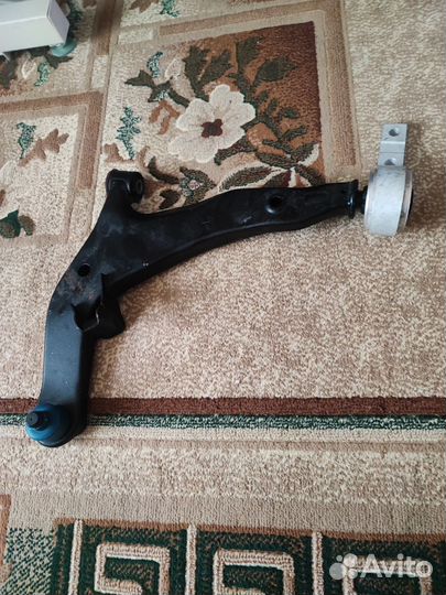 Рычаг передний левый на Ниссан Мурано z50