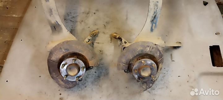 Ступица задняя Форд Фокус 2