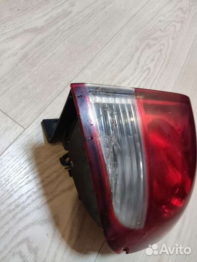 Фонарь задний ssangyong Kyron 2011