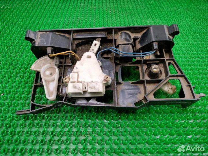 Блок управления отопителем Mitsubishi Lancer CB4W