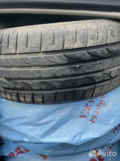 Bridgestone Dueler H/P Sport 235/55 R17