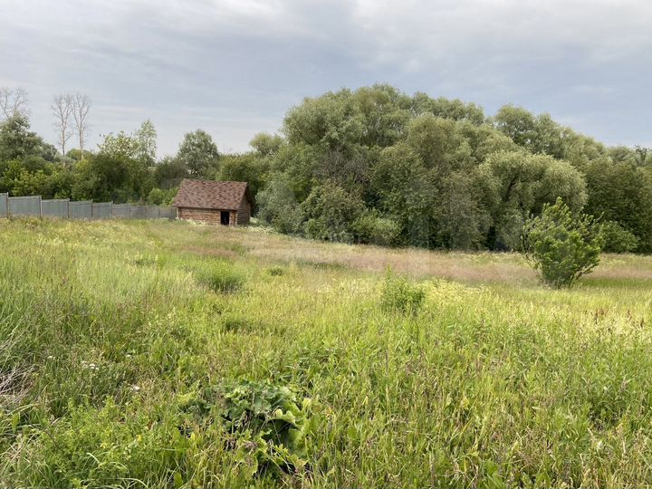 Дом 35 м² на участке 50 сот.