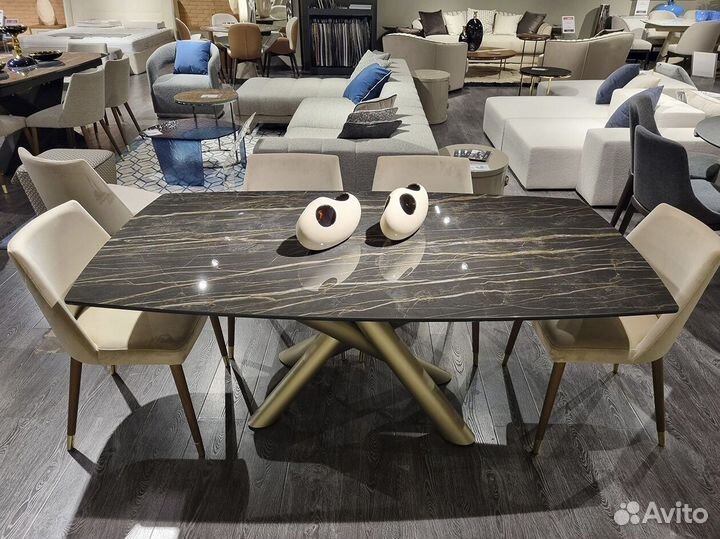 Обеденный стол раскладной производство Италия