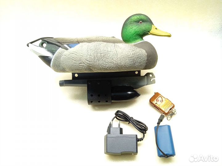 Махокрыл чучела уток плавают сами