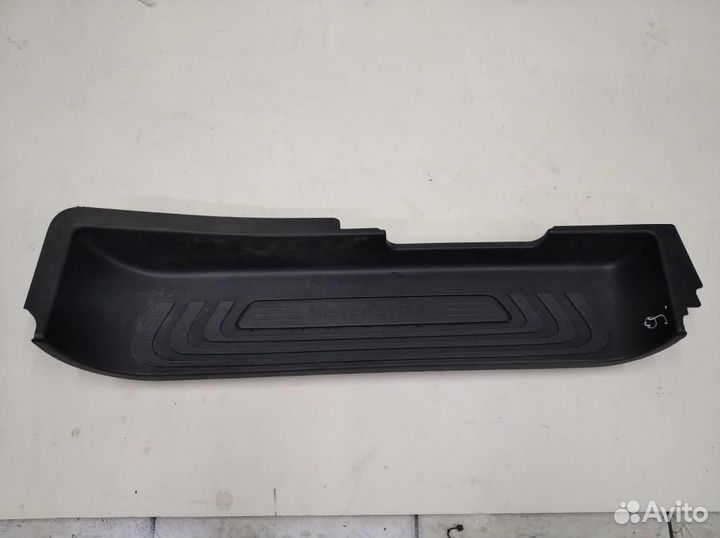 Накладки порогов внутренние W447 V-class Vito 6