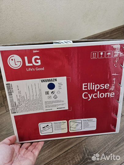 Пылесос LG VK6966