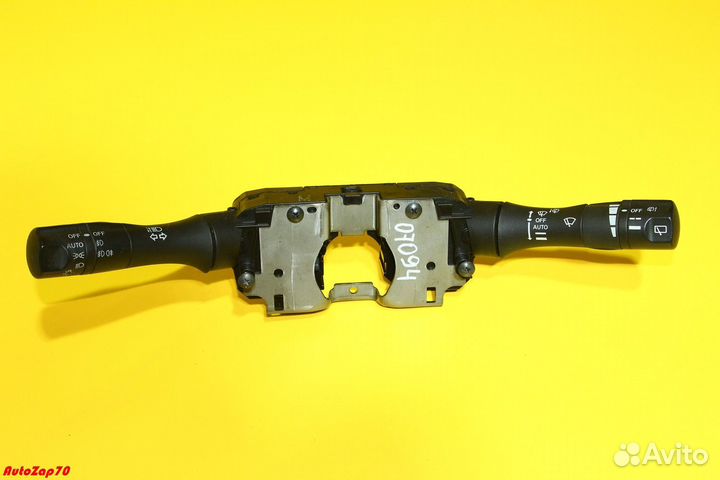 Nissan Patrol (Y62) Блок подрулевых переключателей