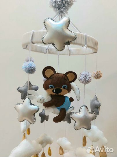 Детский мобиль из фетра