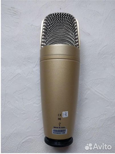 Behringer C-1U Студийный конденсаторный микрофон