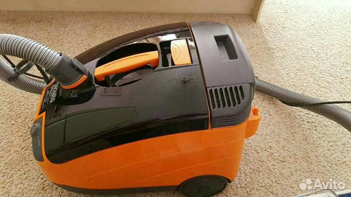 Моющий пылесос thomas