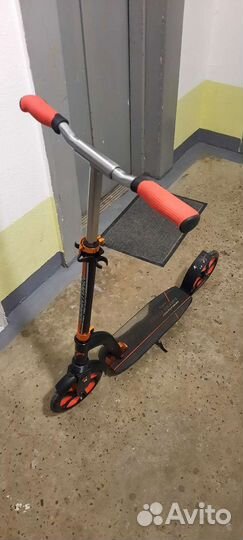 Самокат взрослый tech team Downtown 215R