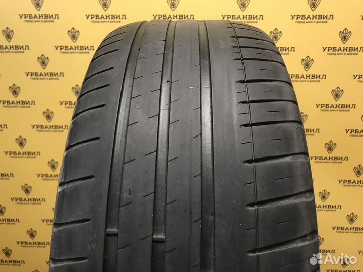 Michelin Pilot Sport 3 235/45 R18 98Y