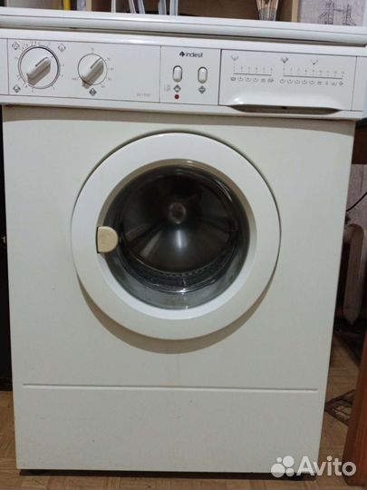 Стиральная машина indesit