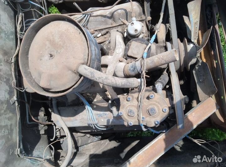 Продам ЗИЛ на запчасти