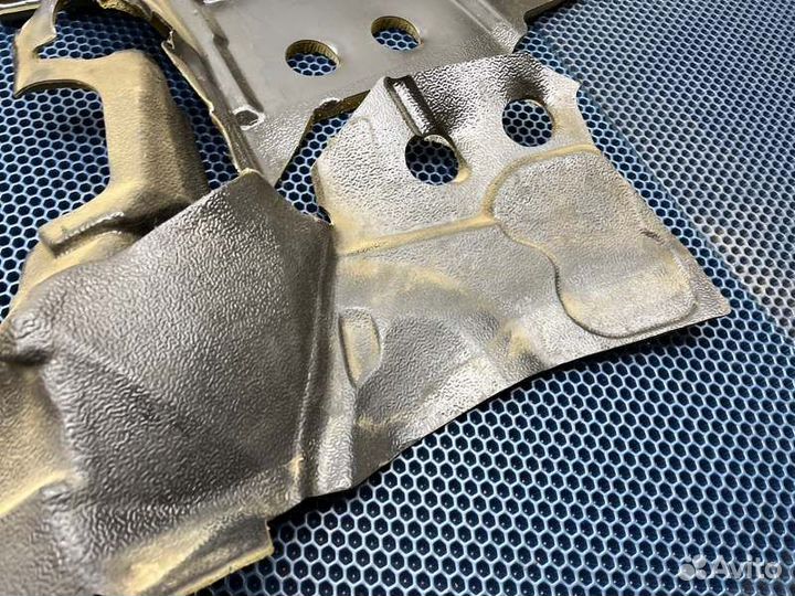 Шумоизоляция торпеда (обшивка) Ford Transit 2.2