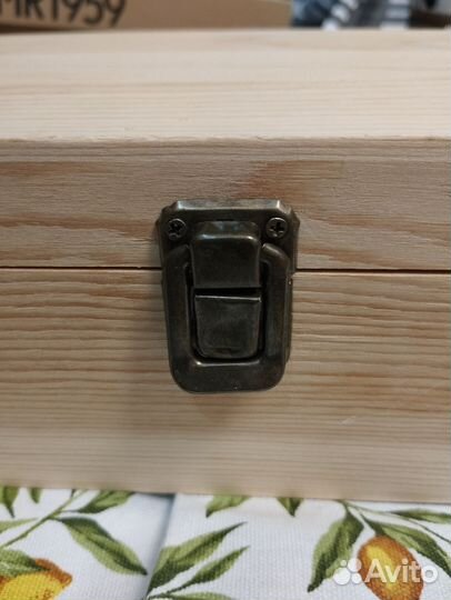 Деревянная коробка для эфирных масел