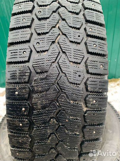 Yokohama Ice Guard Black IG20 225/65 R17