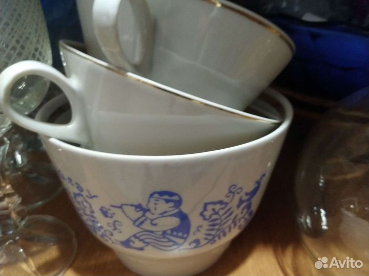 Сервиз чайный клён,лебеди хрустальные и др