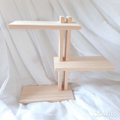Деревянная полка