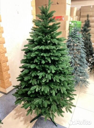 Искусственная ель литая 2,1 м (латекс)