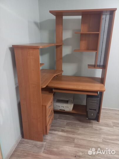 Компьютерный стол бу