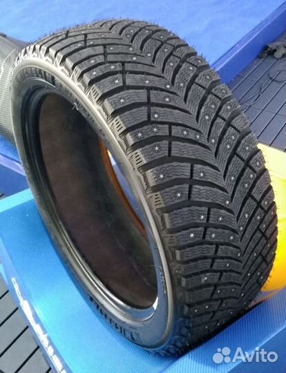 Michelin X-Ice North 4 255/40 R20 101H