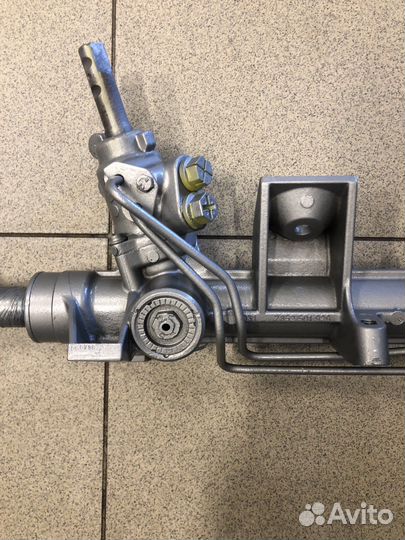 Рулевая рейка volvo XC90 2002, без сервотроник