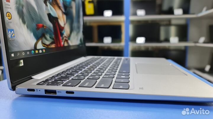 Ультрабук Lenovo 720s 13.3