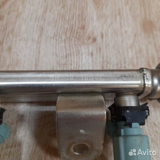 Рампа топливная Hyundai Solaris 2014-2017