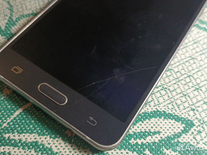 Samsung Galaxy J5 (2016), 2/16 ГБ