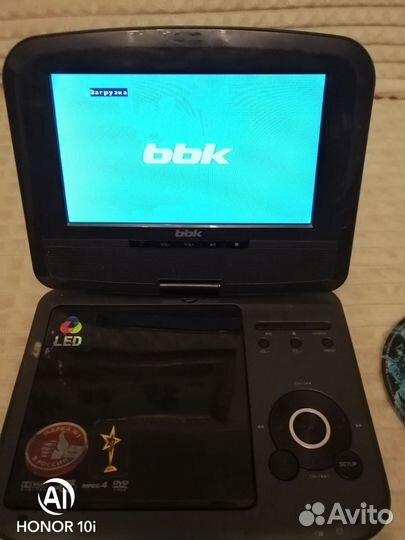 Портативный DVD проигрыватель BBK